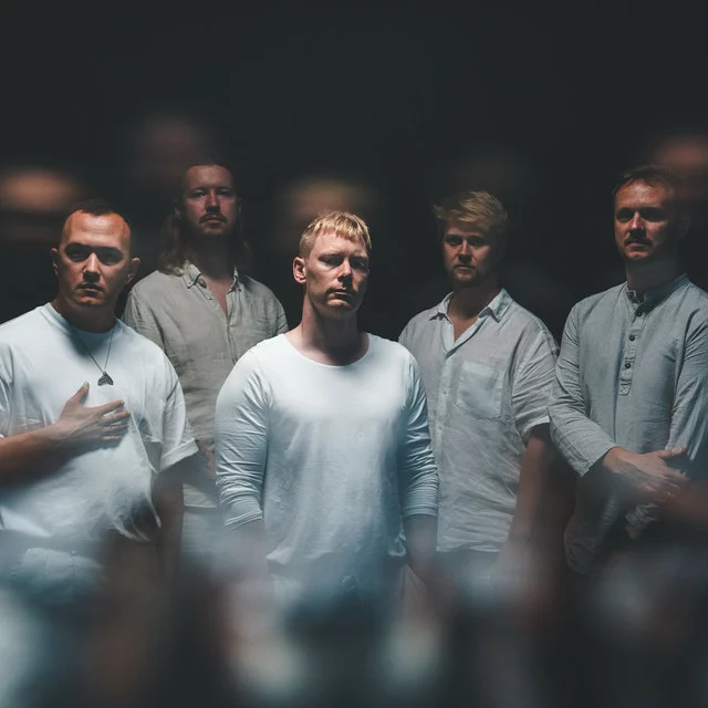 MØL —